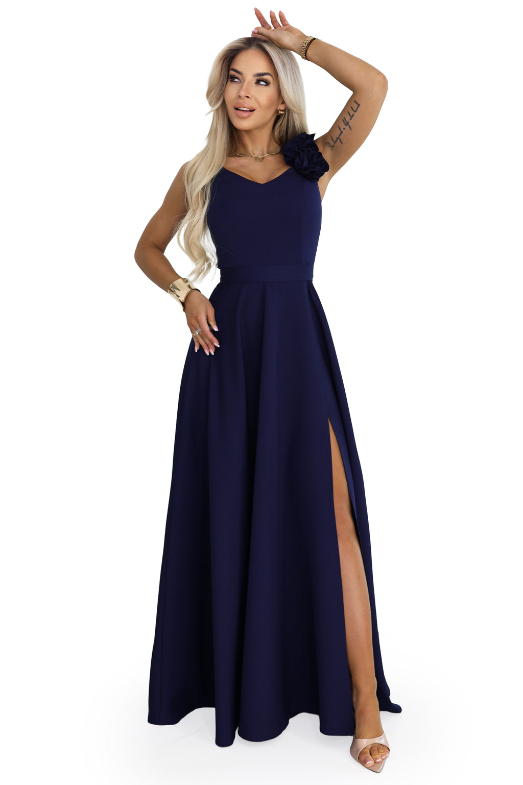 21408-9-643-4 Elegancka wieczorowa suknia maxi z rozcięciem i różami - granatowa-9