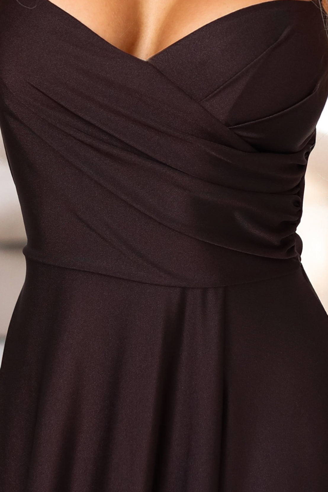 21217-6-646-1 Długa sukienka wieczorowa na ramiączkach z rozcięciem na nodze - czekoladowy brąz-6