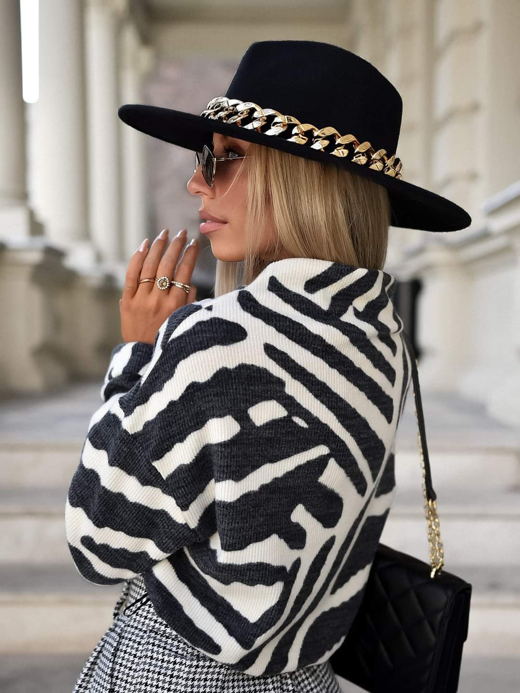 Sweter Tifanni